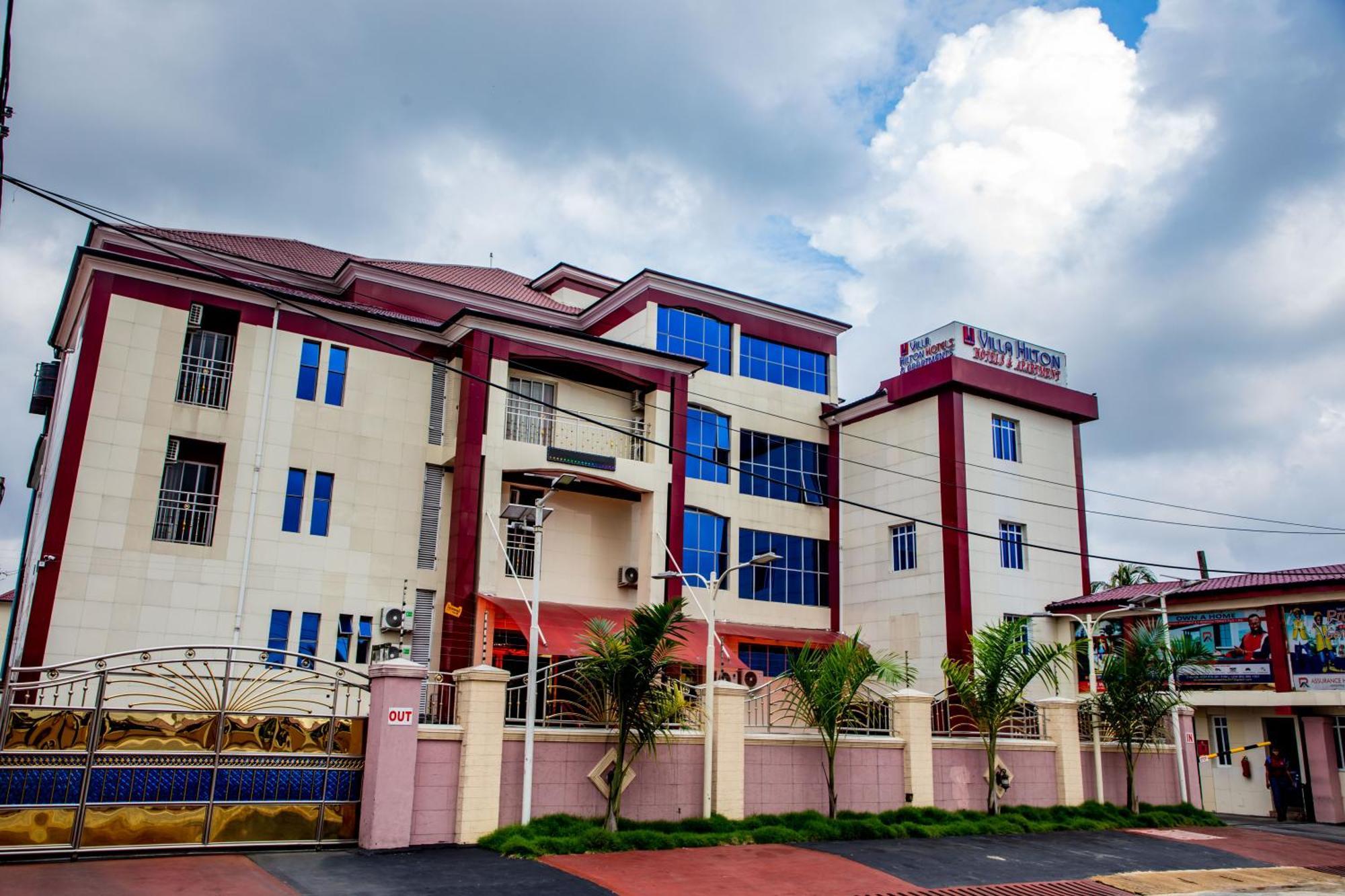 Villa Hilton Hotels อูโย ภายนอก รูปภาพ