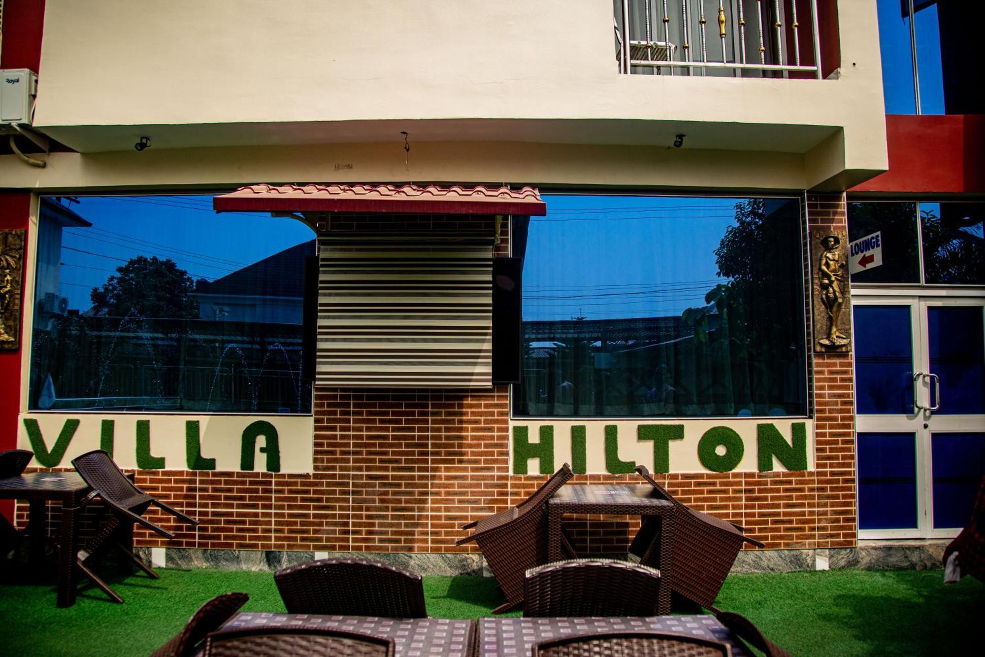 Villa Hilton Hotels อูโย ภายนอก รูปภาพ